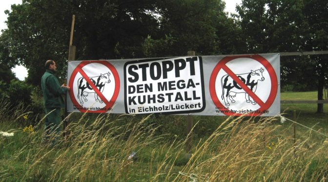 Protest gegen den Mega-Kuhstall
